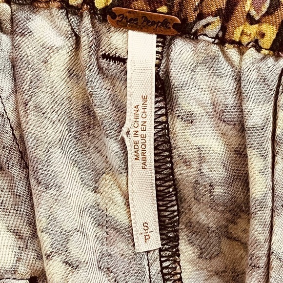 Free People Layla High Waist Tie Belt Flowy Boho Floral Print Shorts S - Picture 7 of 9